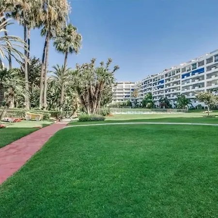 Apartment Beautiful 2 Bedrooms In Puerto Banus